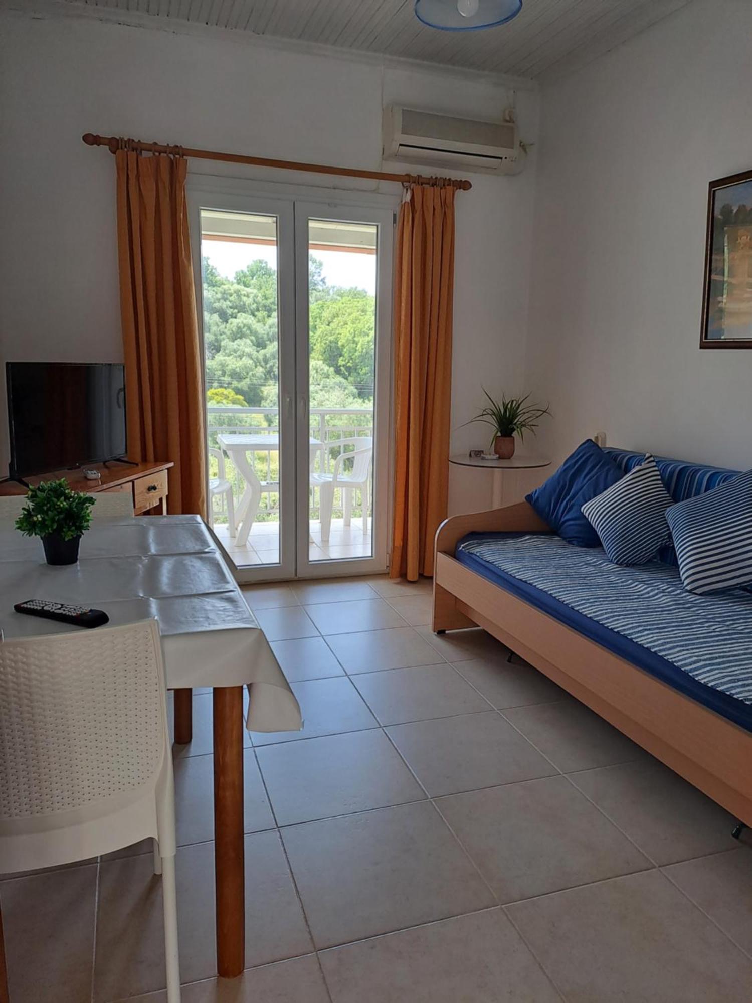 Evridiki Apartments Mesongí Buitenkant foto